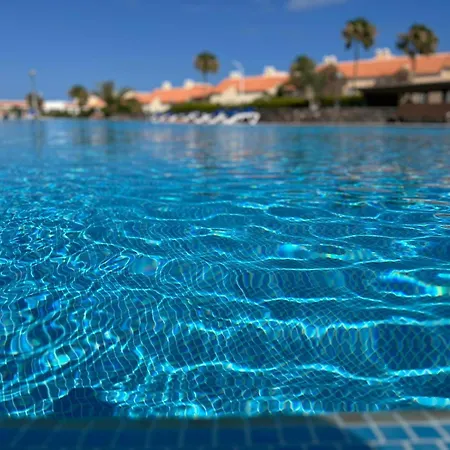 Playa Y Golf סן מיגל דה אבונה